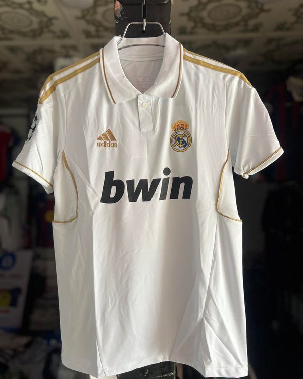 Real Madrid 2011/12 home jersey