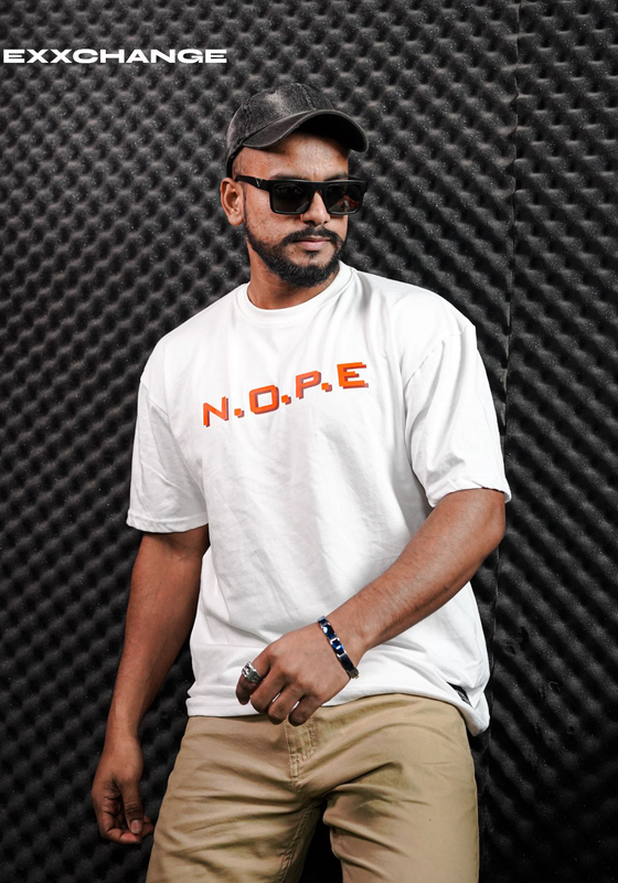NOPE – I'M JUST CONFIDENT//unisex //white Oversized t-shirt