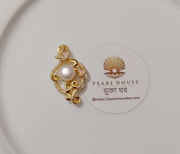 Pearl Locket