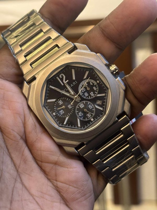 BVLGARI OCTO FINISIMO SILVER CHAIN BLACK DIAL