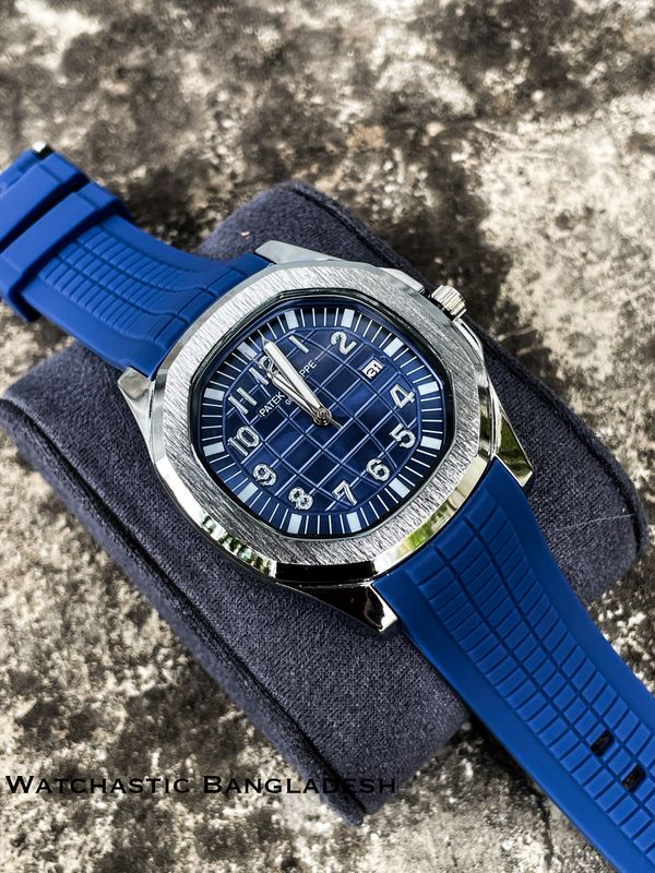 Patek Aquanut Blue(None Chrono)