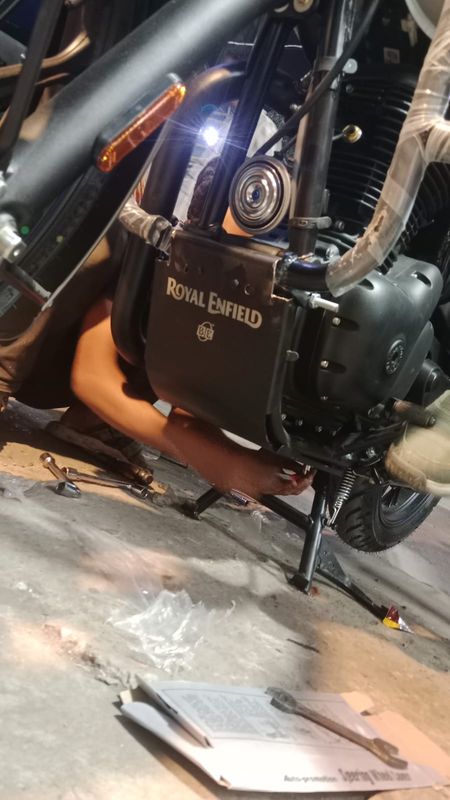 Engin Cover Gourde For Royal Enfield