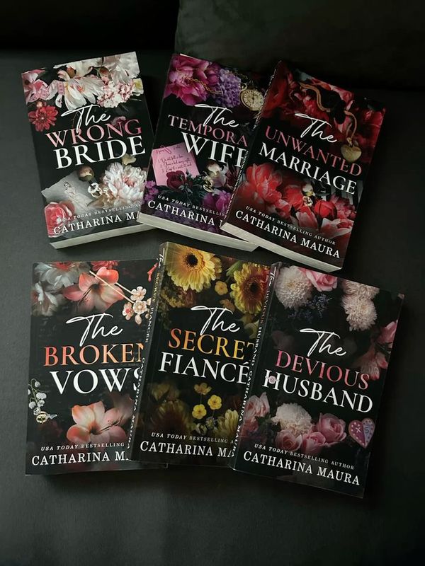 The Windsors Series (6 Books) by Catharina Maura