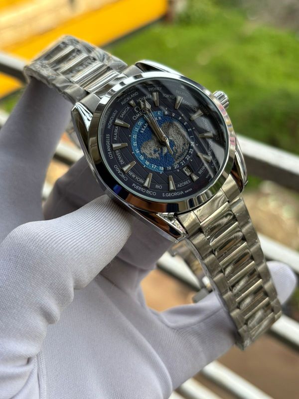 Omega Worldtimer Automatic Chain