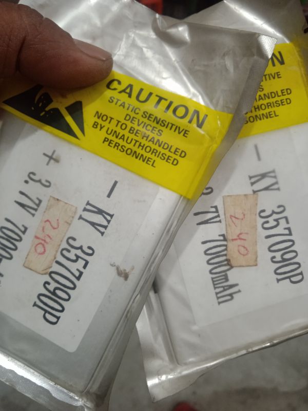 (CODE-16) Lithium Polymer Battery 3.7V