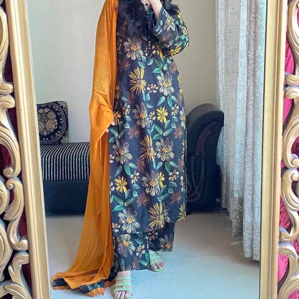 ফুল-বাহার ফ্লোরাল থ্রি-পিস সেট - Image 2