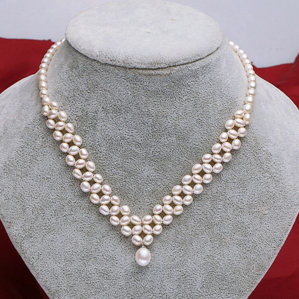 Exclusive and Premium quality pearl necklace, White pearl
