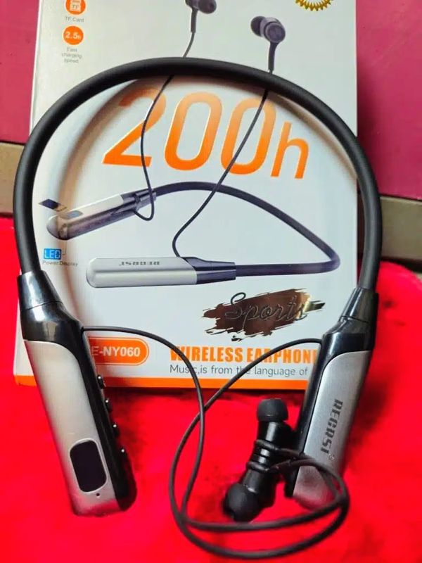 Recrsi RE-NY060 Wireless Neckband