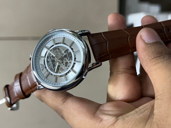 ARMANI AUTO BELT SILVER BROWN WHITE DIAL