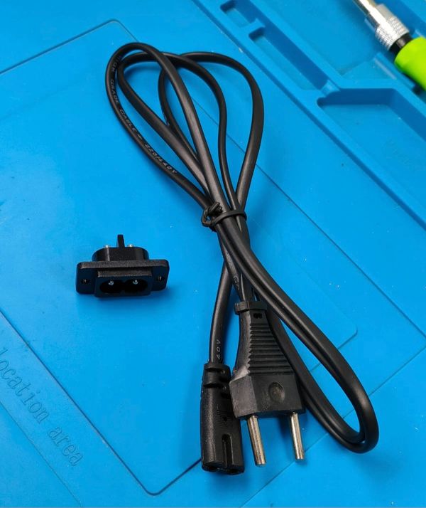 220V Power Cable + Female Socket