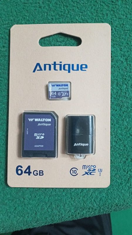 Walton Antique MicroSD Card 64GB | WSD06401
