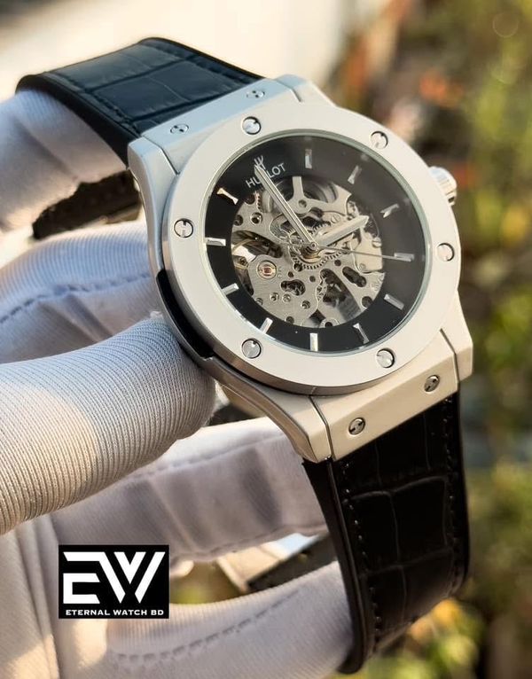 HUBLOT AUTOMATIC BLACK LEATHER TEXTURE BELT SILVER CASE