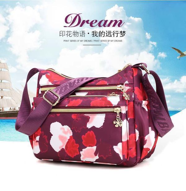 Korean sports travel shoulder bag - Image 4