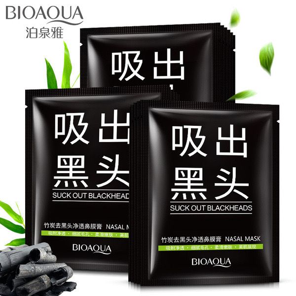 4 piece packet of black heads mask.