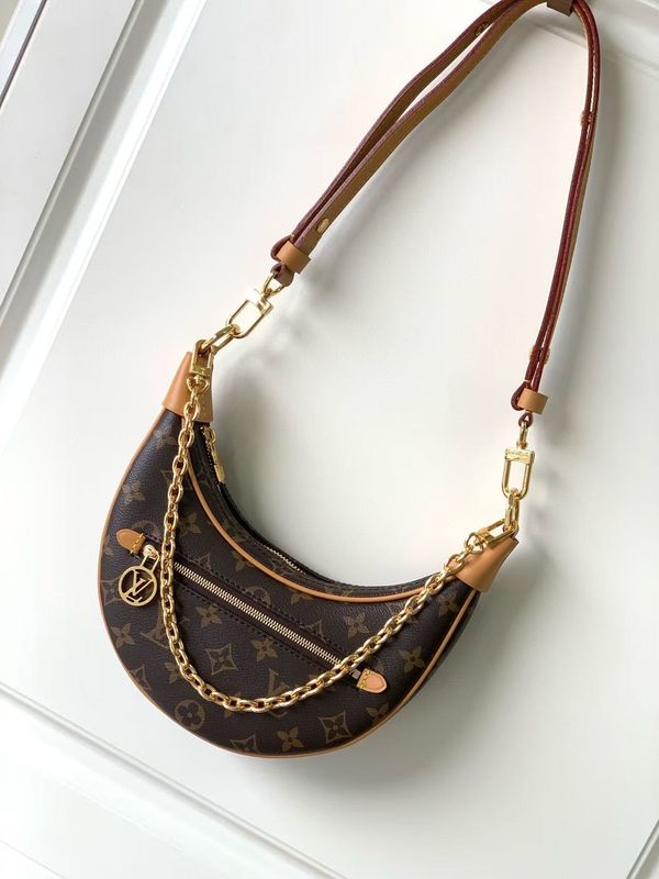 LV Small Handy bag  LV小型手提包