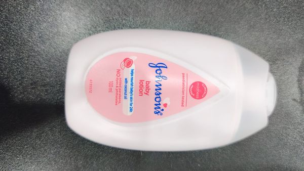 Gohnsonis Baby Lotion