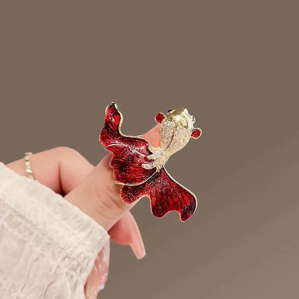 Graceful Fish Brooch