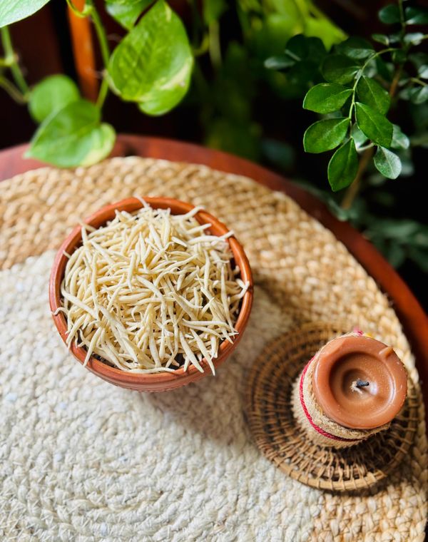 কুষ্টিয়ার হাতে কাটা সেমাই (৩৩০ গ্রাম বক্স)