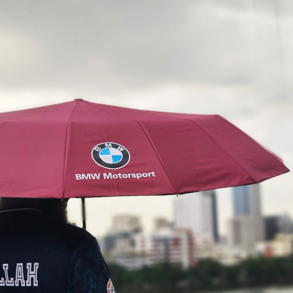 BMW ১৬ শিকের ছাতা – ঝড়-বৃষ্টি প্রুফ, UV প্রটেকশন, স্টেইনলেস স্টিল | সীমিত স্টকে অর্ডার করুন এখনই!