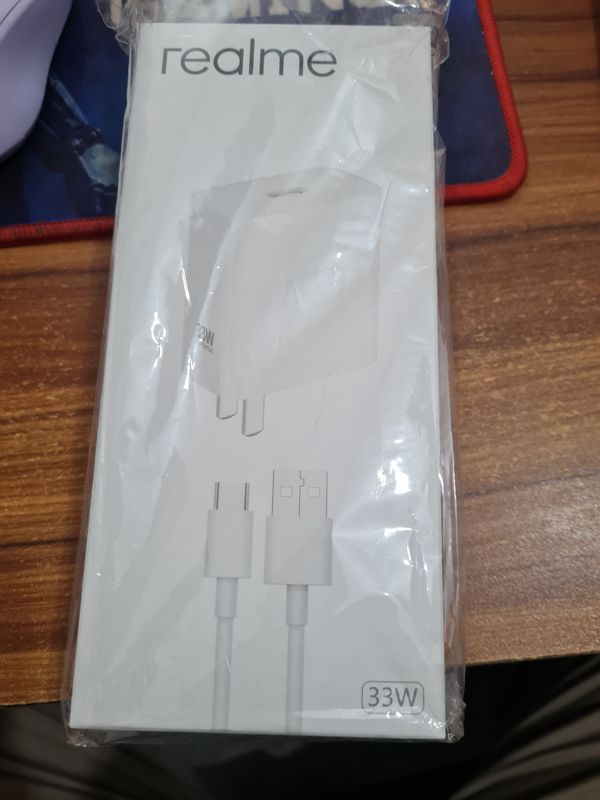 Realme 33W Smart Flash Charger