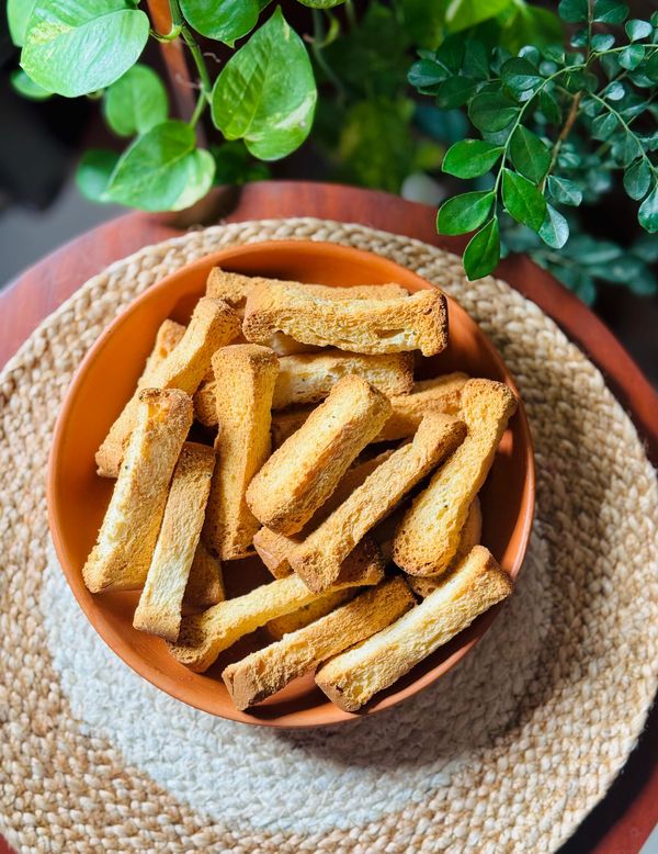 কুষ্টিয়া শিশির বেকারির চায়ের টোস্ট (২৫০ গ্রাম)