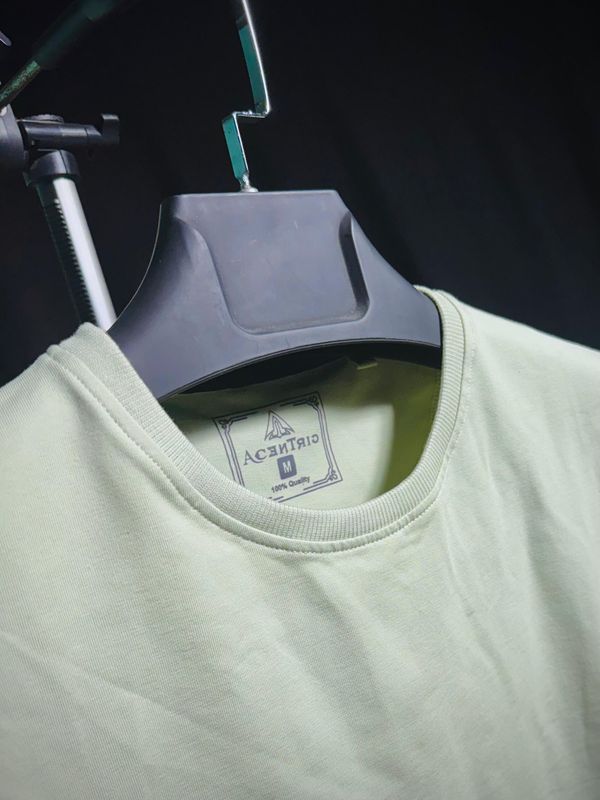 ACENTRIC'S Round-Neck Pullover Sweatshirt - Image 3