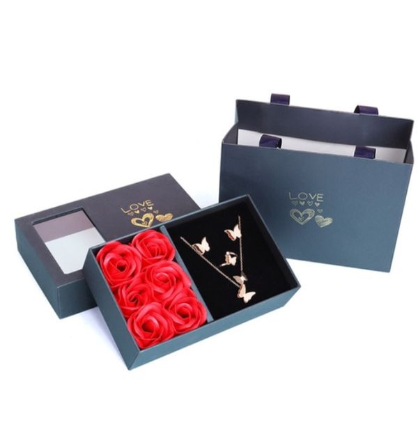 PREMIUM GIFT BOX WITH SET S1