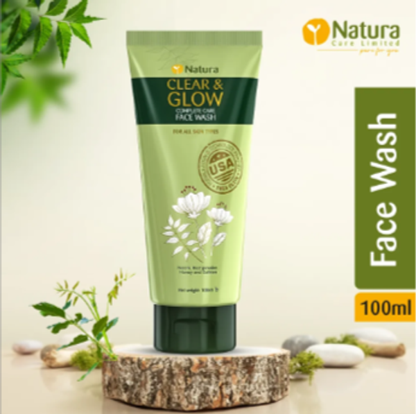 Natura Clear & Glow Face Wash