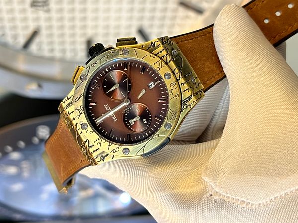 Hublot Engrave Red Golden Dial AA