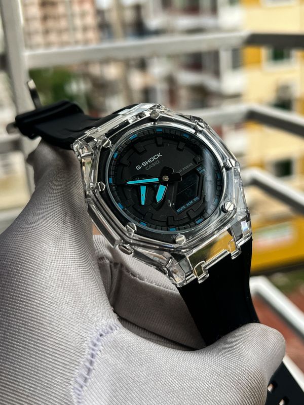 CASIO G SHOCK TRANSPARENT BLUE DOT BLACK DIAL