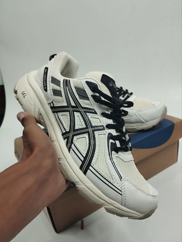 Asics Gel Venture 6