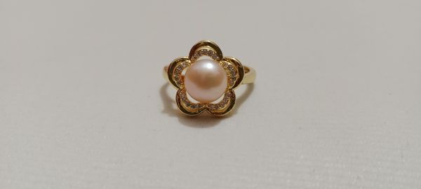 Pearl Adjustable Finger Ring