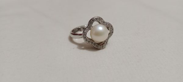 Pearl Adjustable Finger Ring