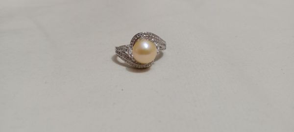 Pearl Adjustable Finger Ring