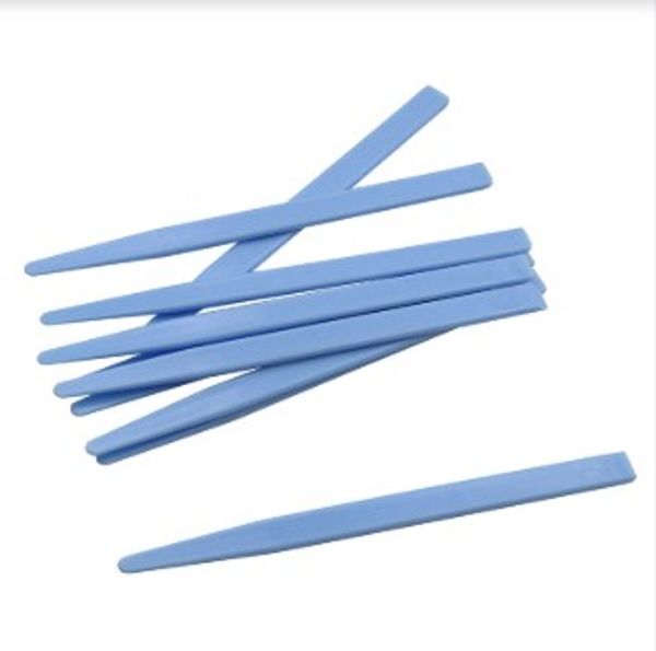 Plastic cement spatula