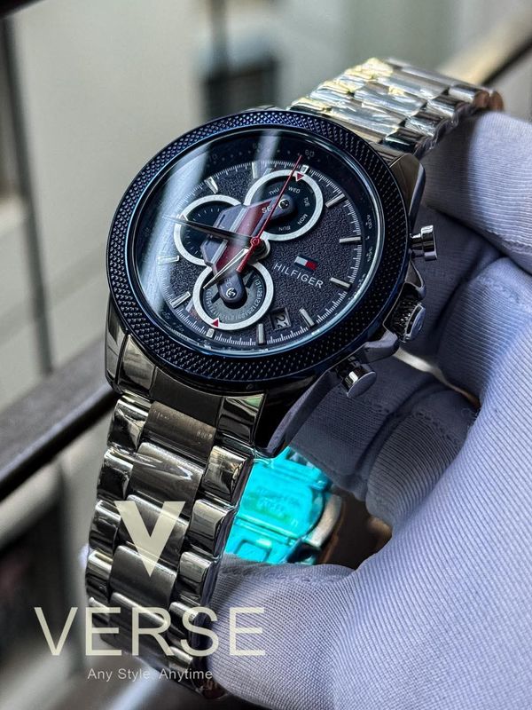 Hilfiger Chrono chain blue dial