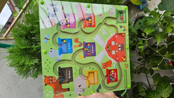 2 in 1 beading megnetic toy