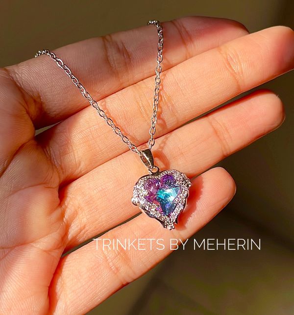 Diamond cut pendant
