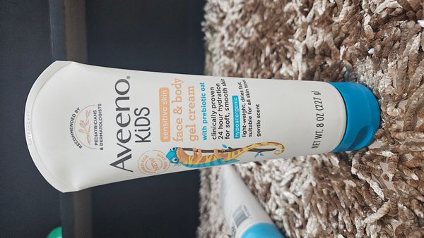 Aveeno Kids Sensitive Skin face & body gel cream- 227ml