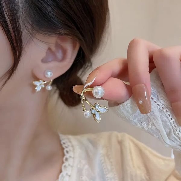 Butterfly ear stud. 99 taka only 🥹😍