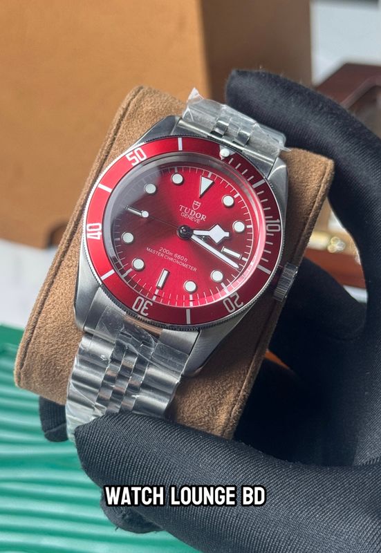 Tudor Black Bay 58 red dial