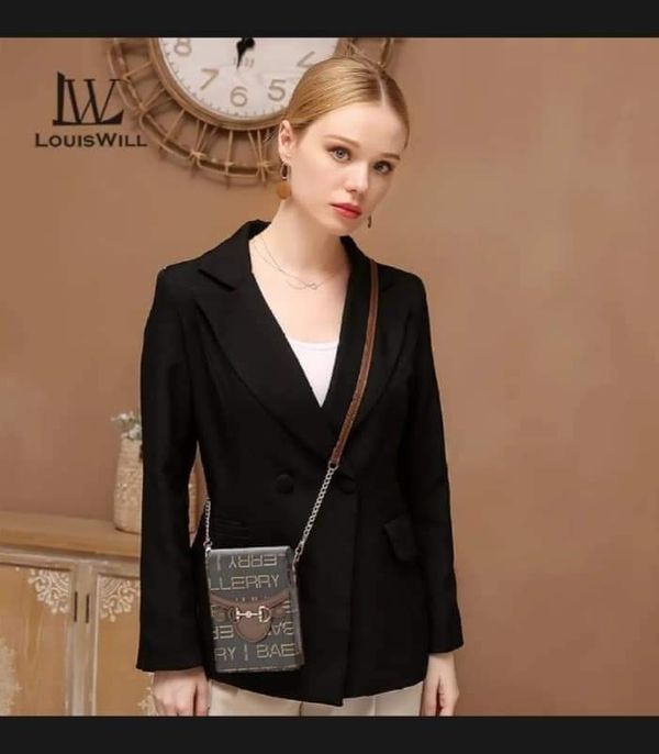 ๐๐ฅ๐๐ผ๐๐ถ๐๐ช๐ถ๐น๐น ๐ช๐ผ๐บ๐ฎ๐ป ๐ฆ๐ต๐ผ๐๐น๐ฑ๐ฒ๐ฟ ๐ ๐ถ๐ป๐ถ ๐๐ฟ๐ผ๐๐-๐๐ผ๐ฑ๐ ๐๐ฎ๐ด - Image 7