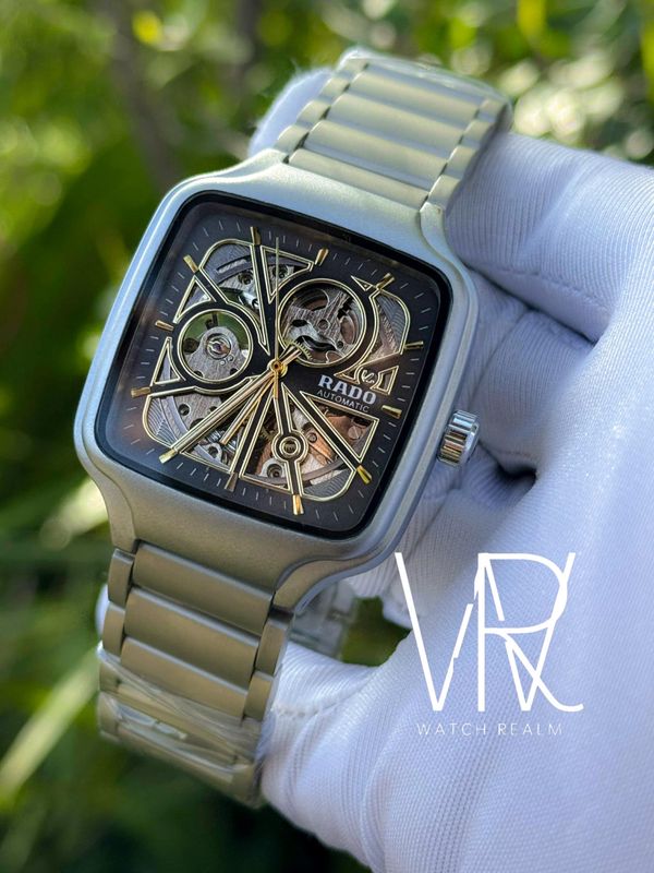 RADO TRUE SQUARE