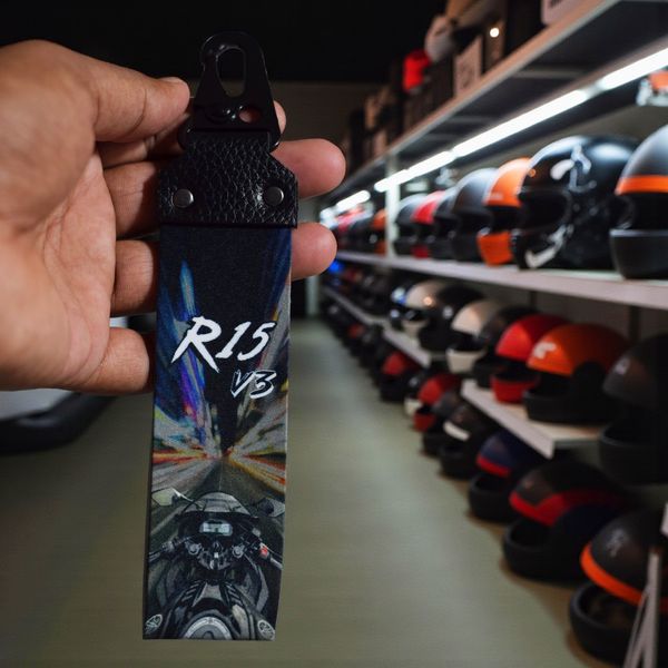 R15 V3 Premium Keychain