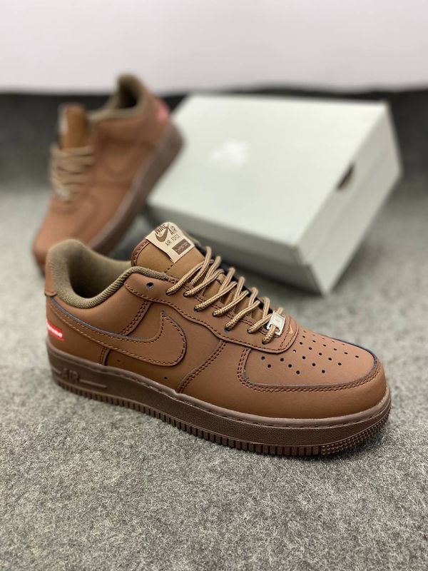 Nike Air Force 1 Low Supreme Baroque Brown