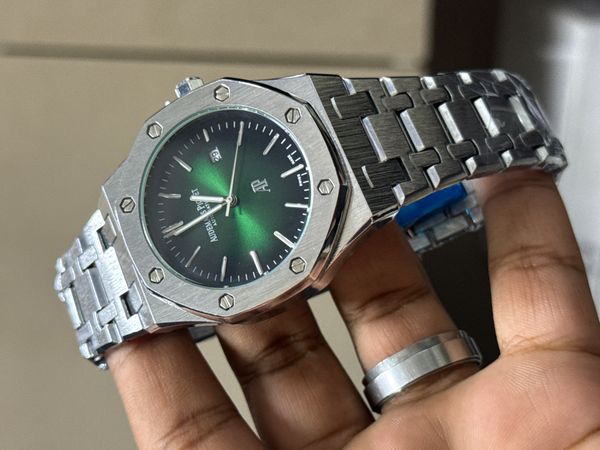 AP NONE CHRONO CHAIN GREEN DIAL