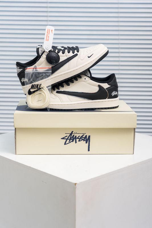Nike Air Jordan 1 Low (1:1)