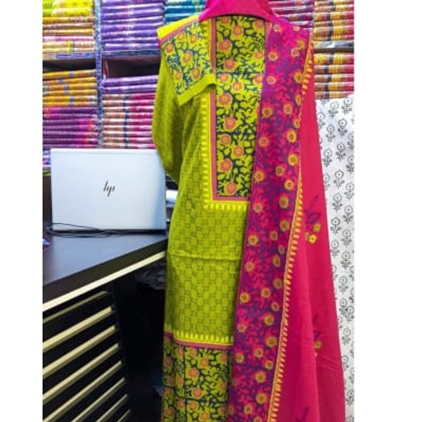 New Exclushive Collection High Qualitiey Cotton Printed Three Piece