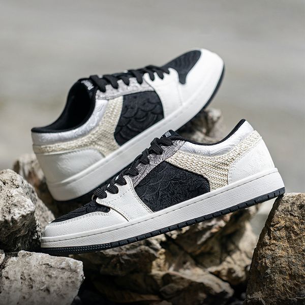 Men's Casual Sneakers