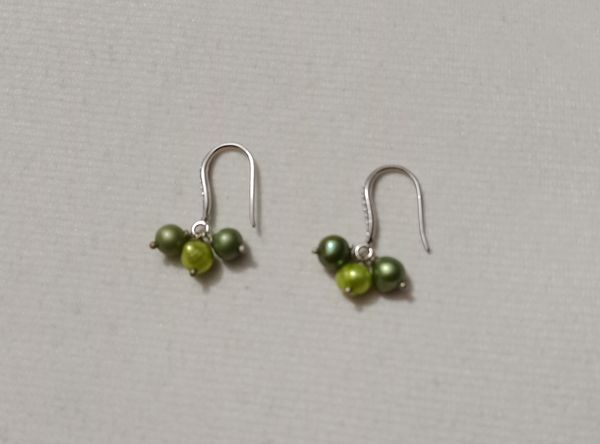 Pearl Ear Ring